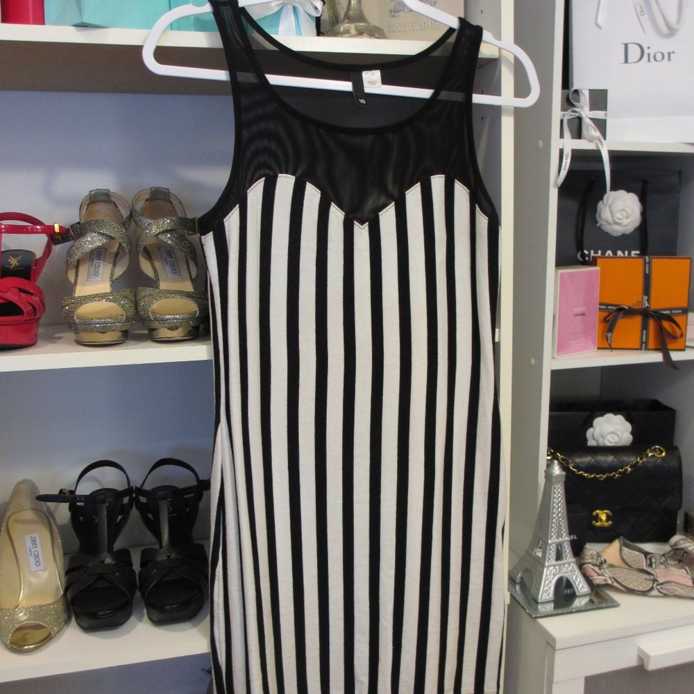 H&M Stripped Dress Sheer Sweet Heart